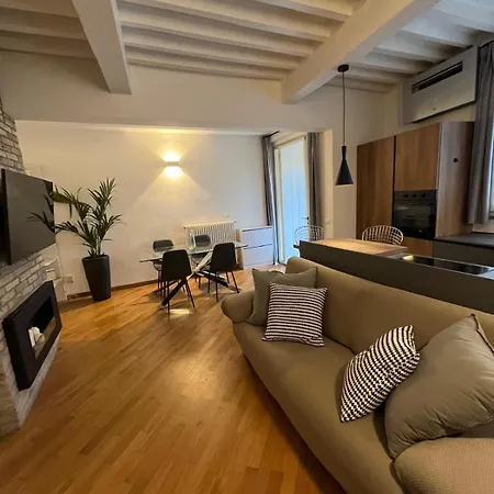 Apartamento Fuoriporta Affitti Brevi - Cecilia 11 *