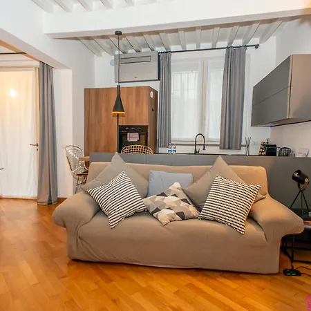 Fuoriporta Affitti Brevi - Cecilia 11 Apartamento *