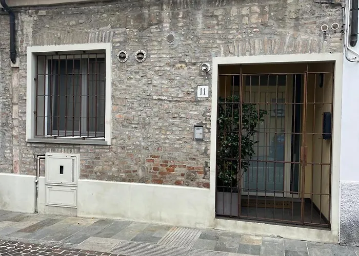 Fuoriporta Affitti Brevi - Cecilia 11 Apartment *