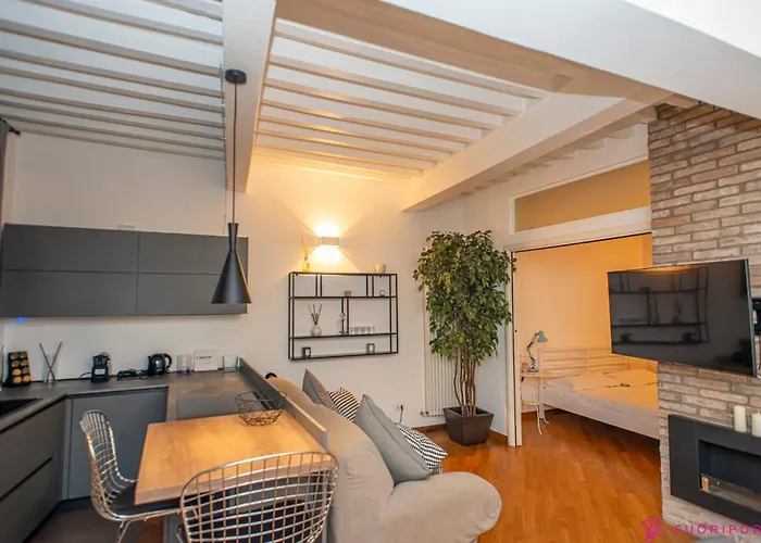 Fuoriporta Affitti Brevi - Cecilia 11 Apartment *