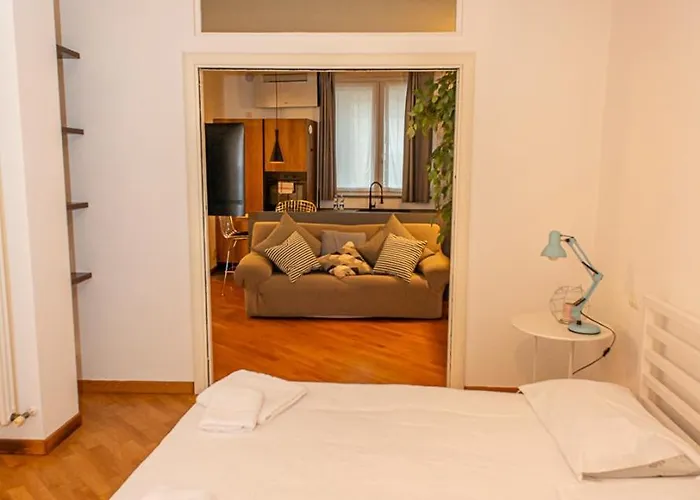 Fuoriporta Affitti Brevi - Cecilia 11 *