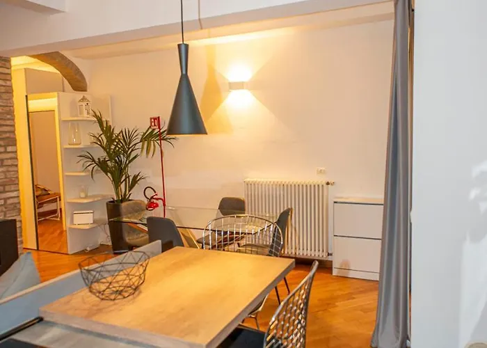 Fuoriporta Affitti Brevi - Cecilia 11 Apartment *