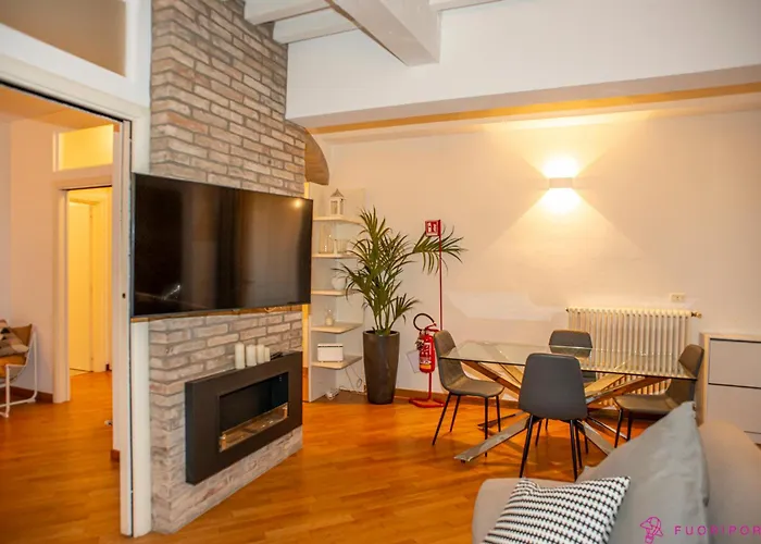 Apartment Fuoriporta Affitti Brevi - Cecilia 11 Parma